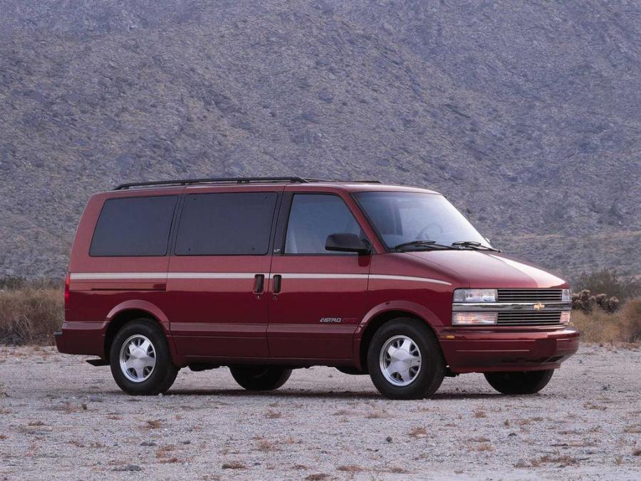  Chevrolet Astro 1995 года  (фото 13 из 16)